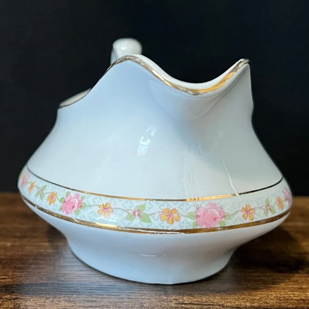 Antique Homer Laughlin Gravy Boat
